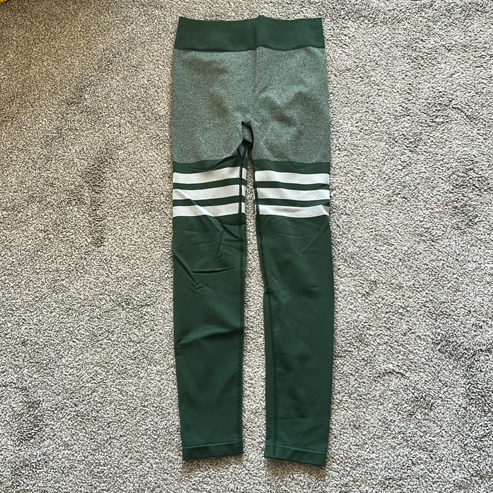 Seamless sock leggings